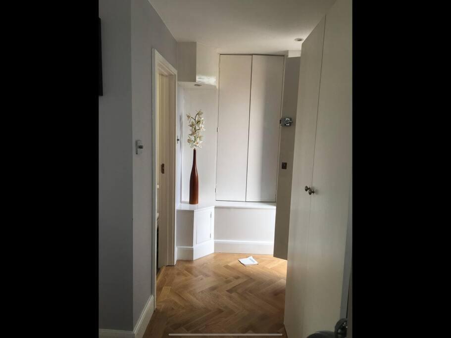 Amazing Apartment Central London Near Tube Station Exterior foto